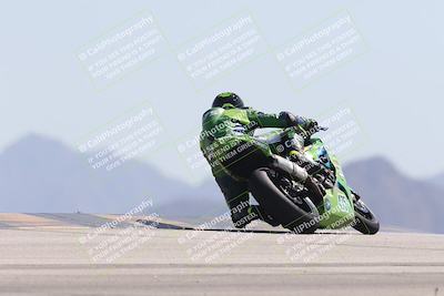 media/Oct-04-2025-CVMA (Sat) [[408bcdd6e4]]/Race 7- Formula 40 MW and LW/